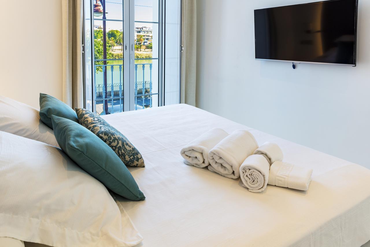Betis 7 Luxury Boutique Apartments Севілья Екстер'єр фото