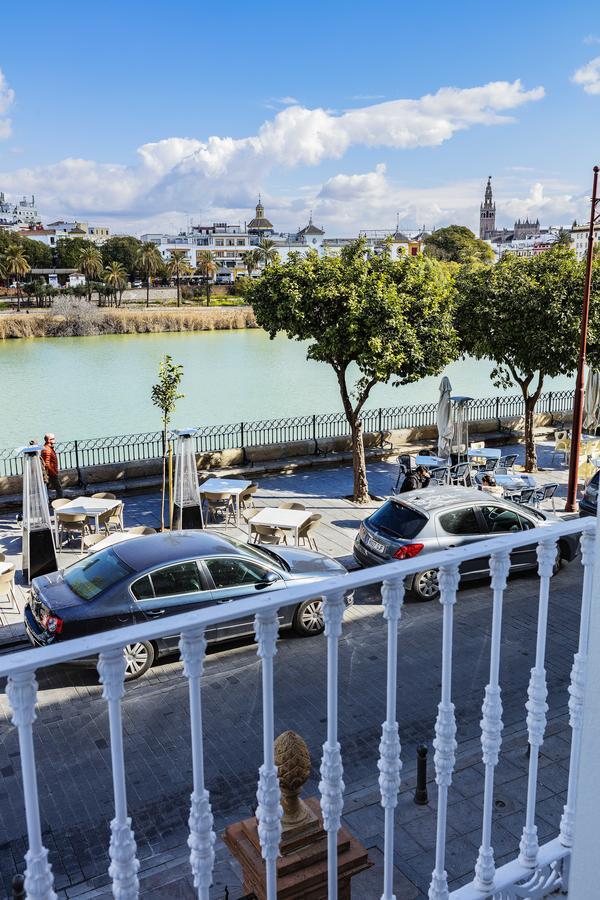 Betis 7 Luxury Boutique Apartments Севілья Екстер'єр фото