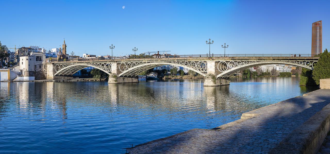 Betis 7 Luxury Boutique Apartments Севілья Екстер'єр фото